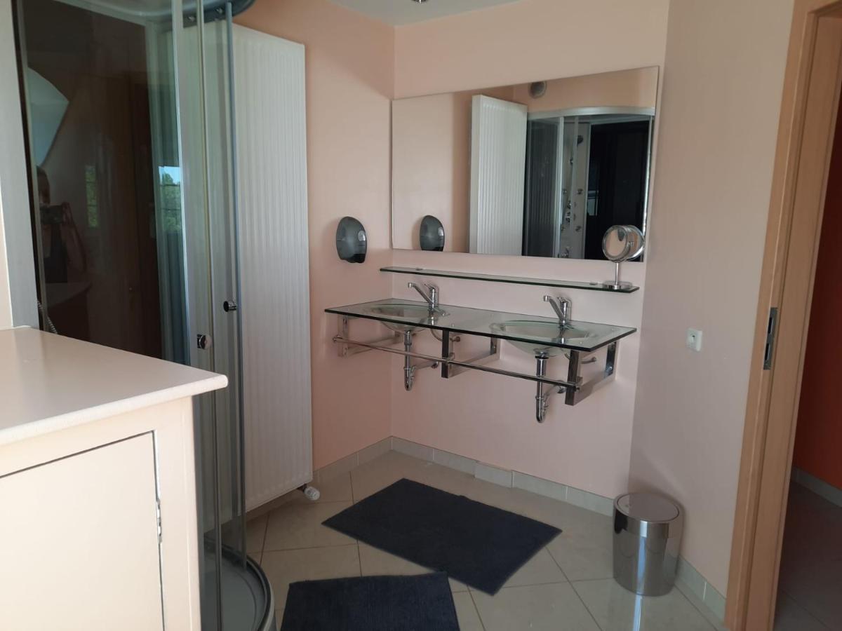 Holiday Home Mooi - Вурен Екстериор снимка