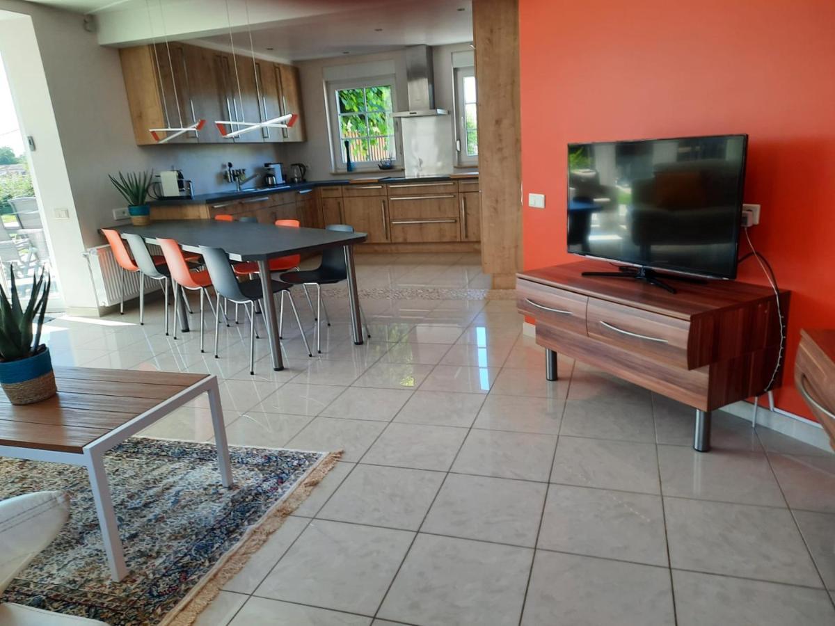 Holiday Home Mooi - Вурен Екстериор снимка